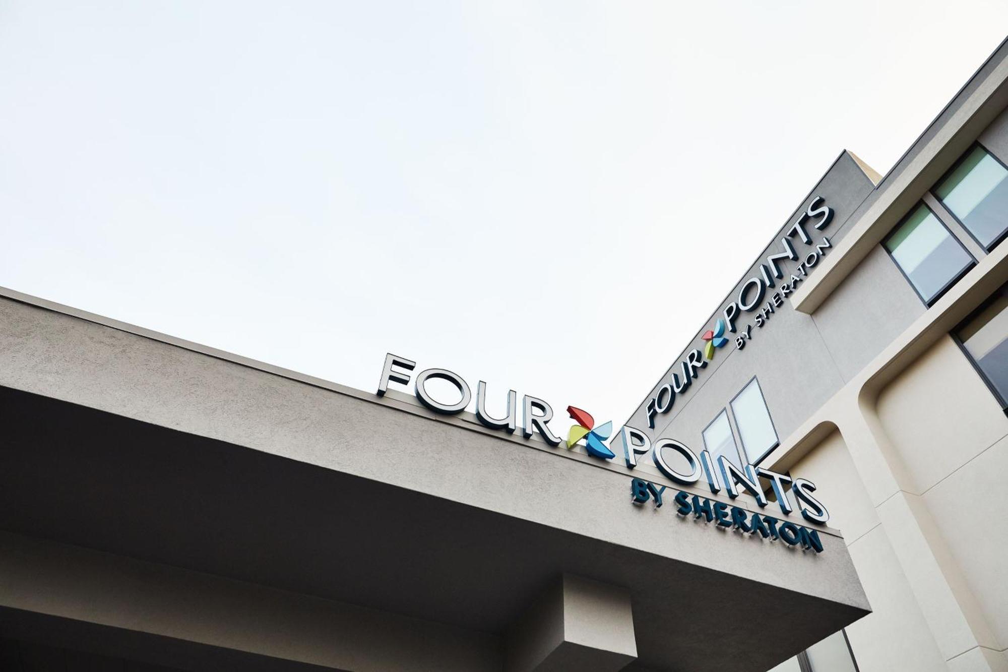 Four Points By Sheraton Chicago Westchester/Oak Brook Hotel Ngoại thất bức ảnh