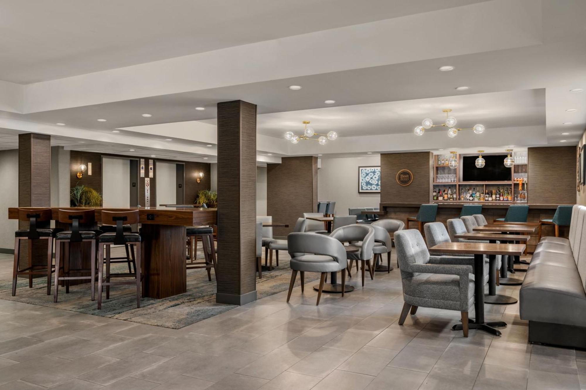 Four Points By Sheraton Chicago Westchester/Oak Brook Hotel Ngoại thất bức ảnh