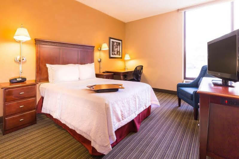 Four Points By Sheraton Chicago Westchester/Oak Brook Hotel Ngoại thất bức ảnh